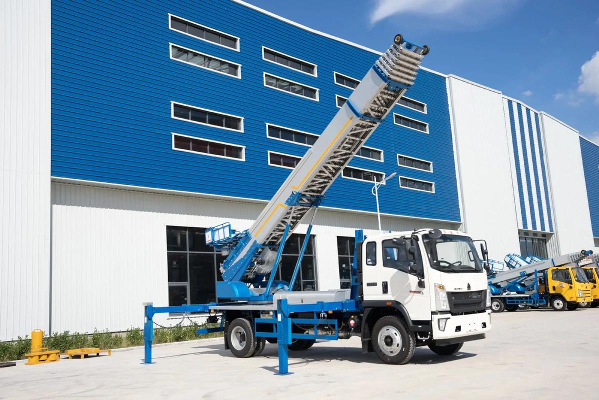 鹿邑小型云梯车上料车租赁多少钱