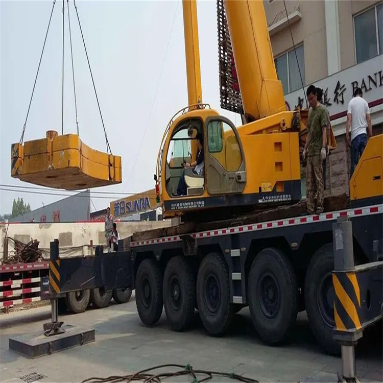 鹿邑当地吊车出租|机器吊装|75吨|工厂搬迁服务